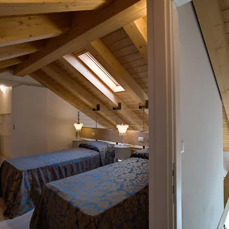 Ca' Di Fiore Bed & Breakfast *